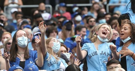 Blue Jays’ 50/50 jackpot passes MLB record: $1.96 million.